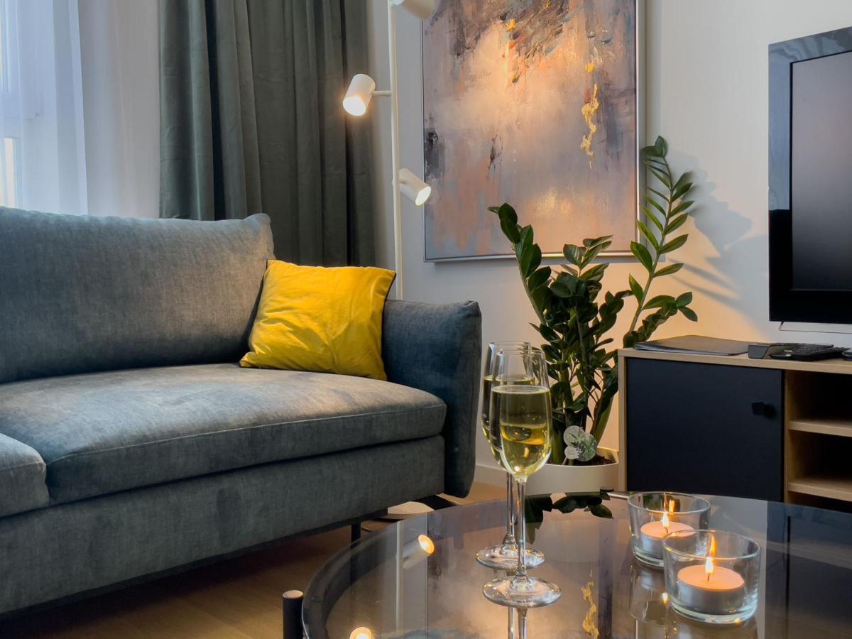 Urban Apartments Premium, Opolska 10 No 36, Free Garage, Self Check-In คาโตวีตเซ ภายนอก รูปภาพ
